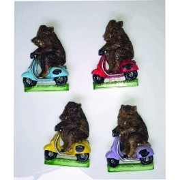 MAGNETE CINGHIALE IN SCOOTER